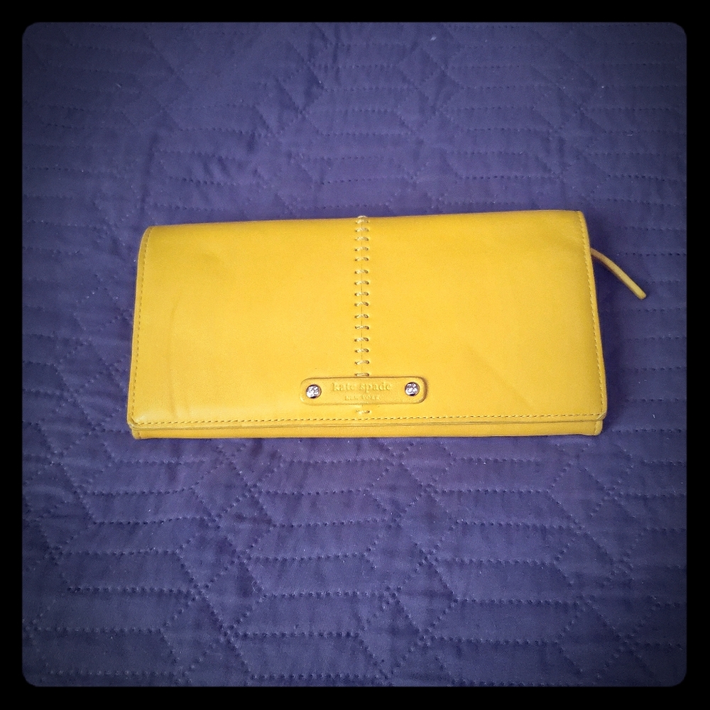 Kate spade yellow  💛 wallet